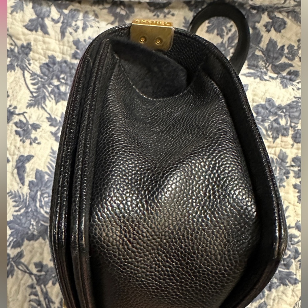 Authentic Chanel boy - Picture 10 of 11